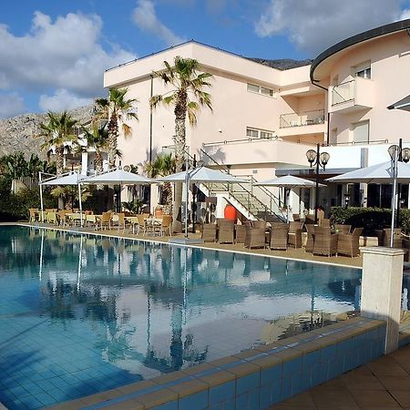 Hotel Sirenetta Ізола-делле-Фемміне Екстер'єр фото