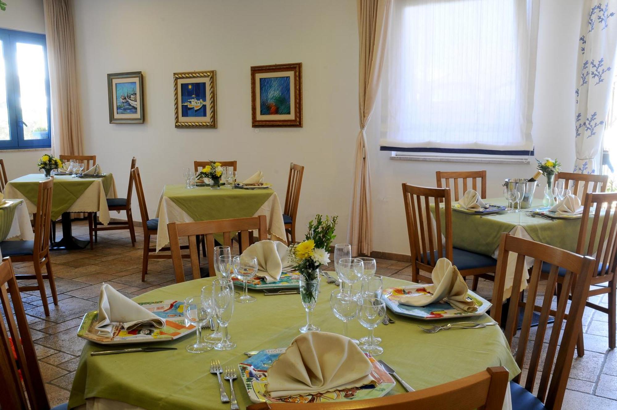 Hotel Sirenetta Ізола-делле-Фемміне Екстер'єр фото