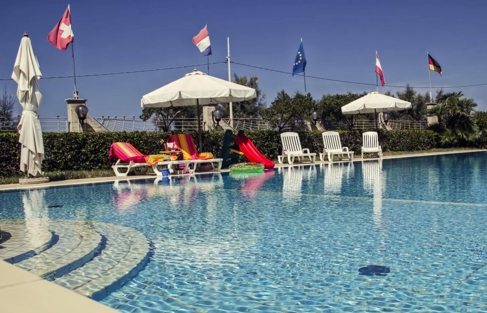 Hotel Sirenetta Ізола-делле-Фемміне Екстер'єр фото