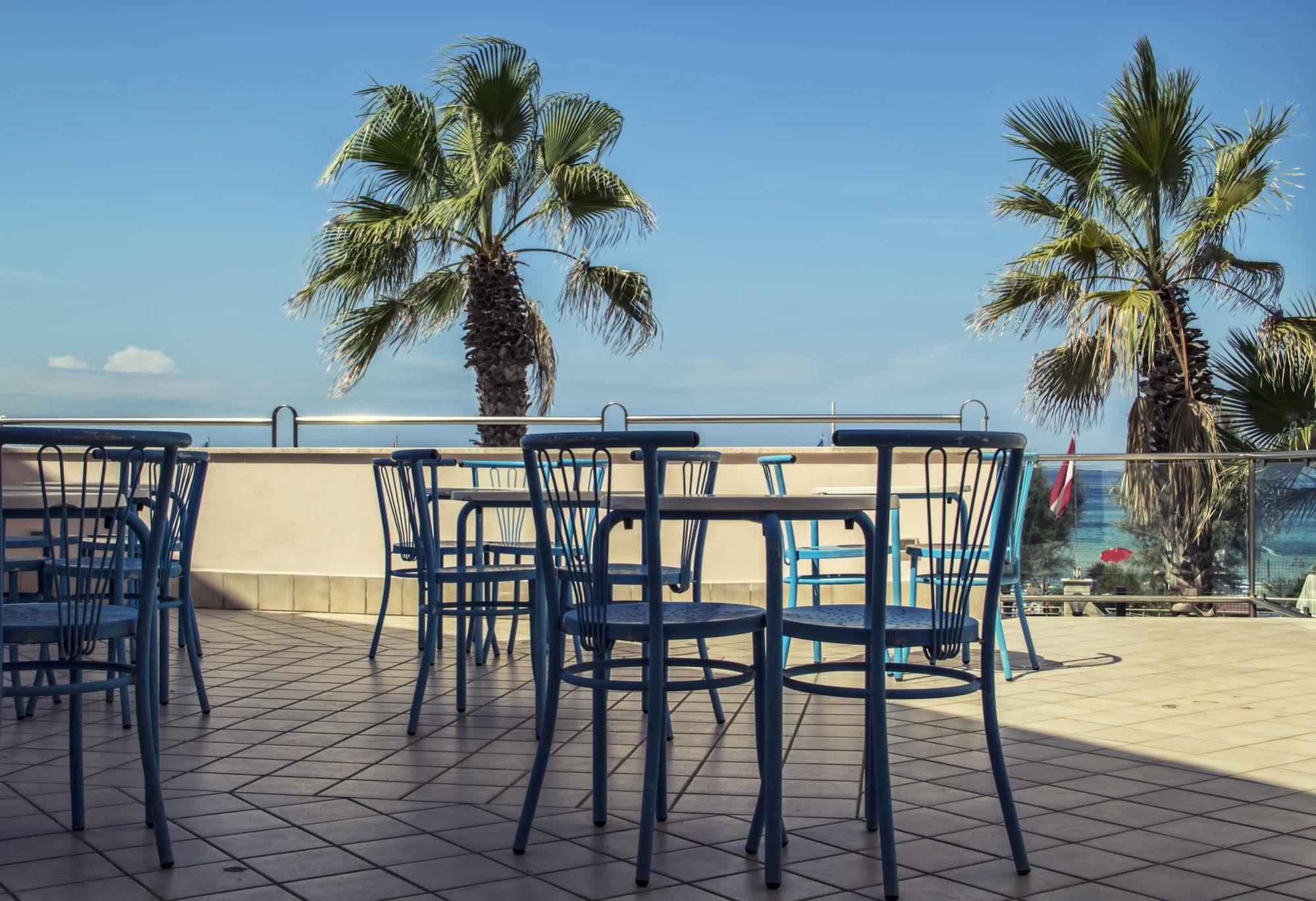 Hotel Sirenetta Ізола-делле-Фемміне Екстер'єр фото